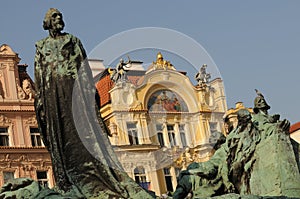 Jan Hus Monument photo