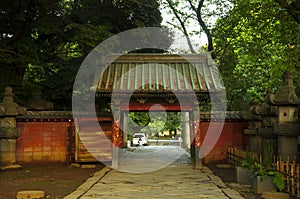 Japan, Tokyo, Ueno Toshogu, famous landmark, entrance to Peony Garden