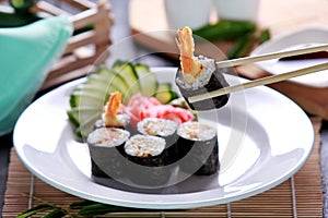 Japanese cuisine ebi roll sushi