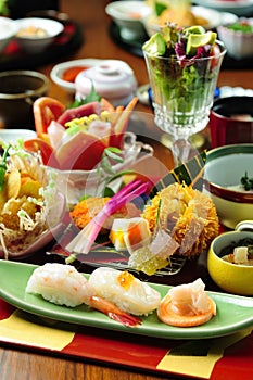 Japanese Cuisine - Sushi Set