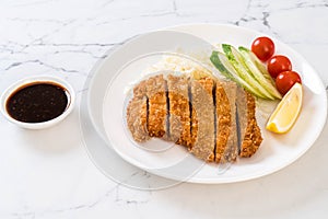 Japanese deep fried pork cutlet (tonkatsu set)