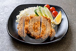 Japanese deep fried pork cutlet (tonkatsu set)