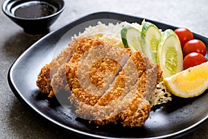 Japanese deep fried pork cutlet (tonkatsu set