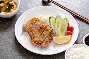 Japanese deep fried pork cutlet (tonkatsu set