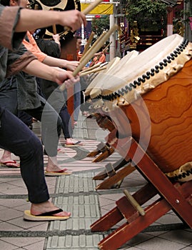 Japanese drums show-action detail