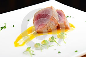 Japanese fine dining, Seared tuna steak called Sashimi