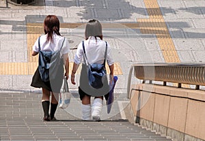 Japanese schoolgirls photo