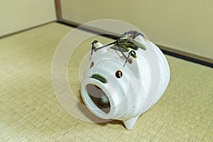 Japanese style mosquito repellant container