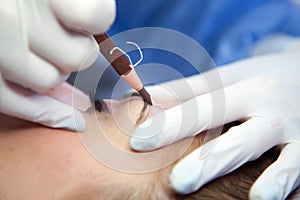 Japanese technique of drawing eyebrows