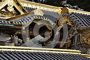 Japanese traditional architecture, golden roof