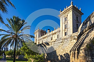 From the Jardin del Turia you have beautiful views of the Museo de Bellas Artes de Valencia, Spain