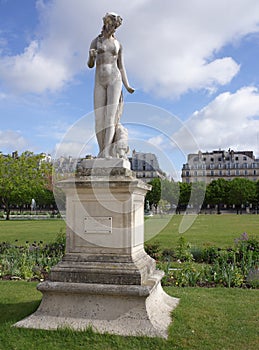 The Jardin des Tuileries. Louis Auguste LÃ©vÃªque : Nymphe