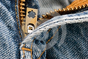 Jeans Zipper