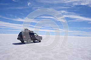 jeep in uyuni