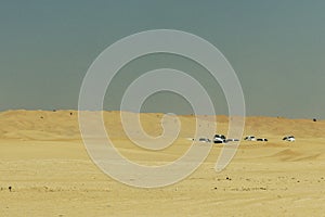 Jeeps traditional Safari Dune Bashing tourists Oman Ubar Desert Rub al Khali 4