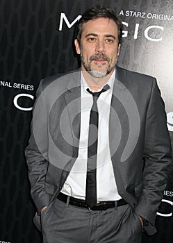 Jeffrey Dean Morgan