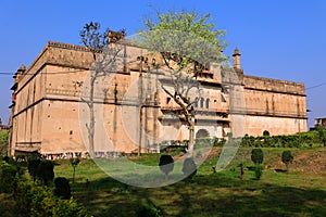 Jehangir mahal, Orchha Fort complex comprises several formidable structures