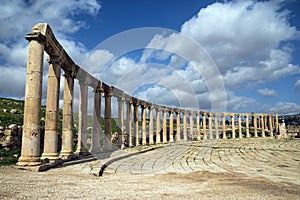 Jerash great roman colonnade