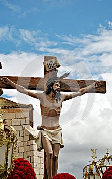 Cristo sobre el cruz 