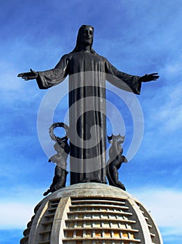 Cristo estatua 