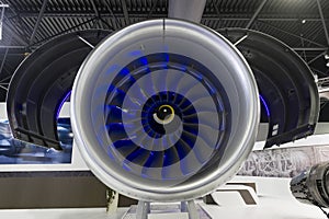 Jet engine turbine