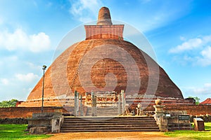 Jetavanaramaya dagoba photo