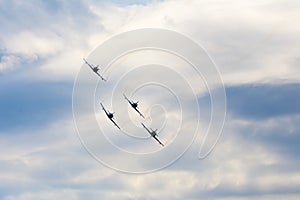 Jets formation on the sky