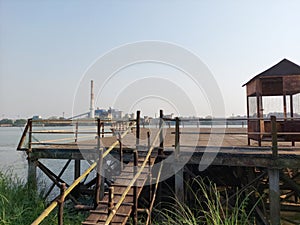 The jetty of acharya jagadish chandra bose indian botanic Garden, with its gangatic view.