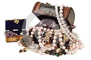 Jewelry and accessoreis