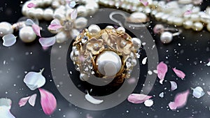 Jewelry white pearl vintage  gold white  on black luxury  earring rings  for women girl wedding and gift