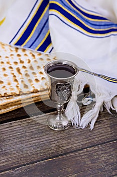 On the Jewish holiday of Pesach, you re supposed to eat unleavened matzah and drink kiddush wine.