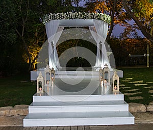 Jewish Hupa , wedding putdoor .