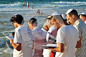 The Jewish Ritual - Tashlich