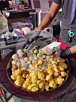 Smorgasburg, Williamsburg, Bao, Pan Fried Buns, Brooklyn, NYC, NY, USA