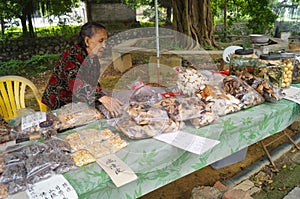 Jiangmen Xinhui, China: street vendors