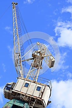 Jib and counterweight of a gantry crane