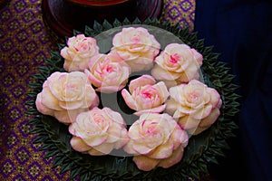 Jicama carving rose patterned is Thailand's national art