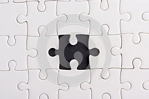 Jigsaw puzzle game texture incomplete or missing piece