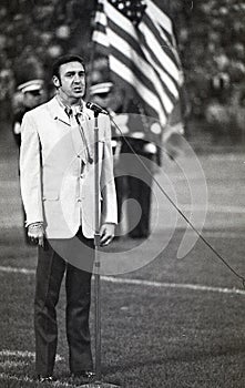 Jim Nabors sings the National Anthem