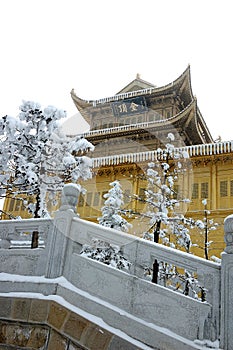 Jinding temple