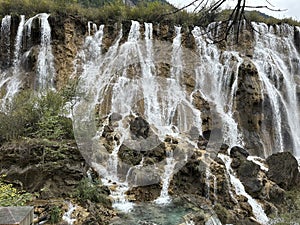 Jiuzhaigou Valley, the most beautiful waterscape under heaven South Western China