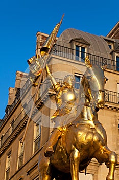 Joan of arc statue, Paris