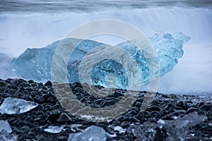 Joekulsarlon (JÃÂ¶kulsÃÂ¡rlÃÂ³n), Iceland photo