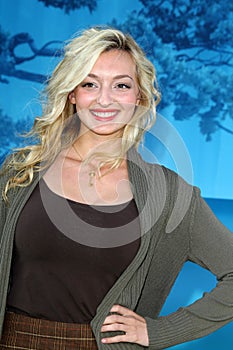 Joell Posey arrives at the