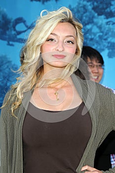 Joell Posey arrives at the