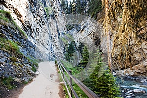 Johnston Canyon Walkway