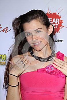 Jon Lovitz,Alicia Arden