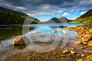 Jordan Pond and view of the Bubbles in Acadia National Park, Mai