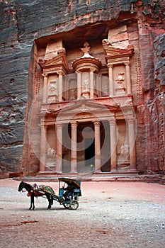 Jordan: Tomb in Petra