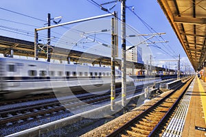 JP Shin fuji train blur